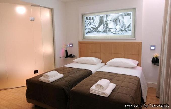 Chic Hotel Aten Rum bild